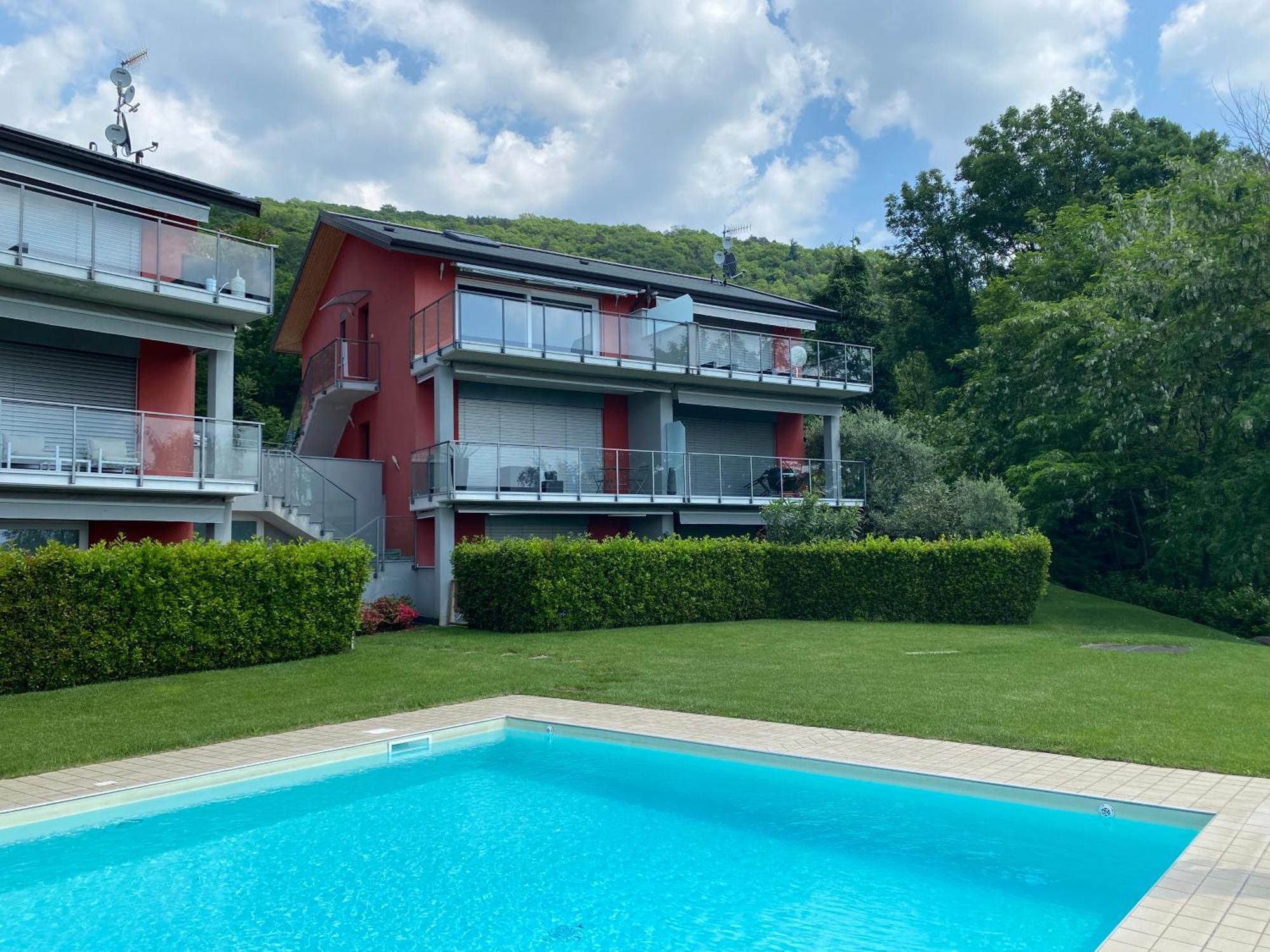 Appartamento Roggiolo Luino Esterno foto